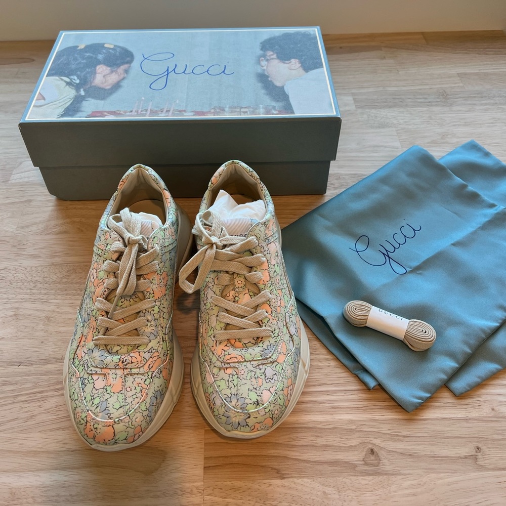 GUCCI Rhyton Liberty Floral size 40.5 / 9.5